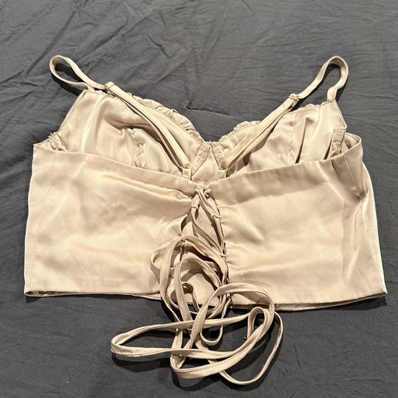 Top - Picture 2 of 2